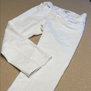 Jones New York White Ankle & Cropped Jeans
